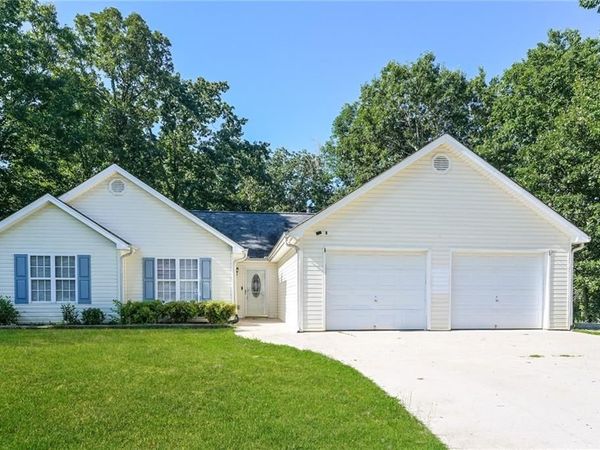 5302 Morgan Manor Drive , Lula, GA 30554