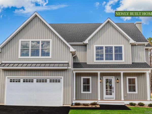 11 Colonels N Colonels Path , Manorville, NY 11949