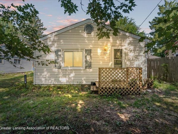 2534 Kate Street, Holt, MI 48842