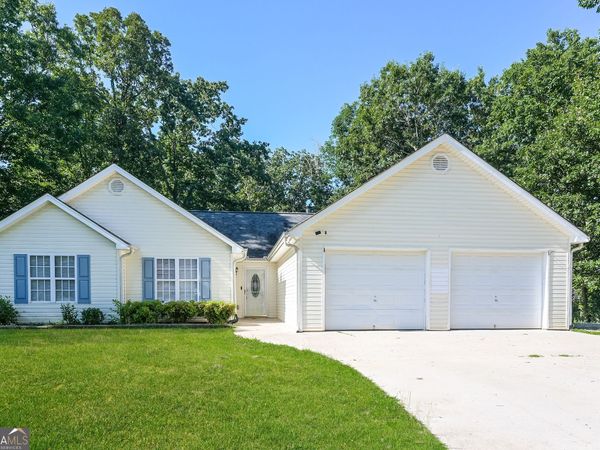 5302 Morgan Manor Drive, Lula, GA 30554