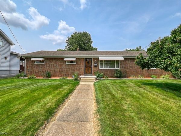 1931 Taft Avenue NE, Canton, OH 44705