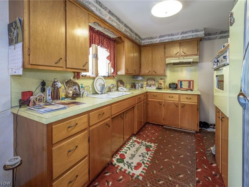 1931 Taft Avenue NE, Canton, OH 44705 Photo 24