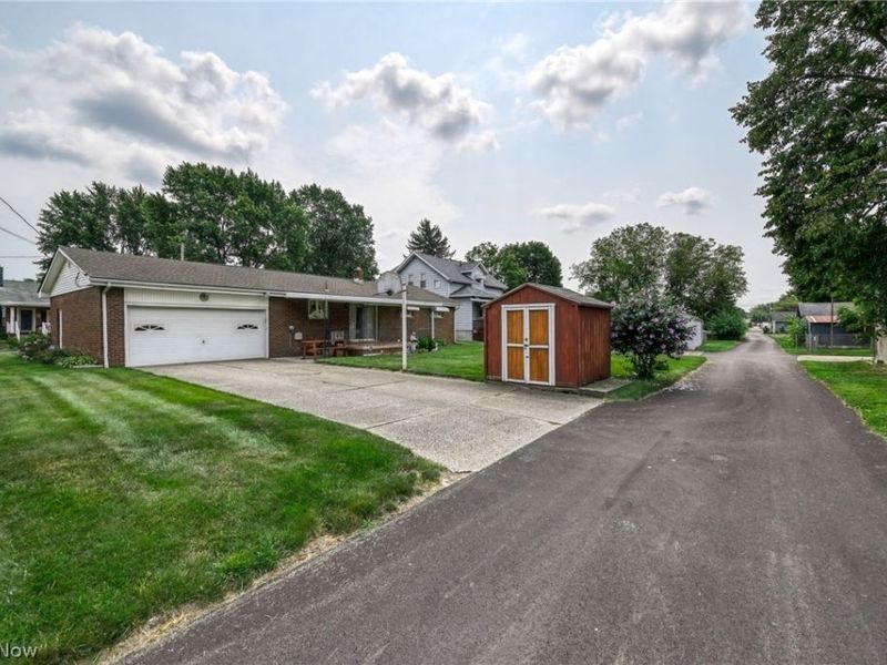 1931 Taft Avenue NE, Canton, OH 44705 Photo 8