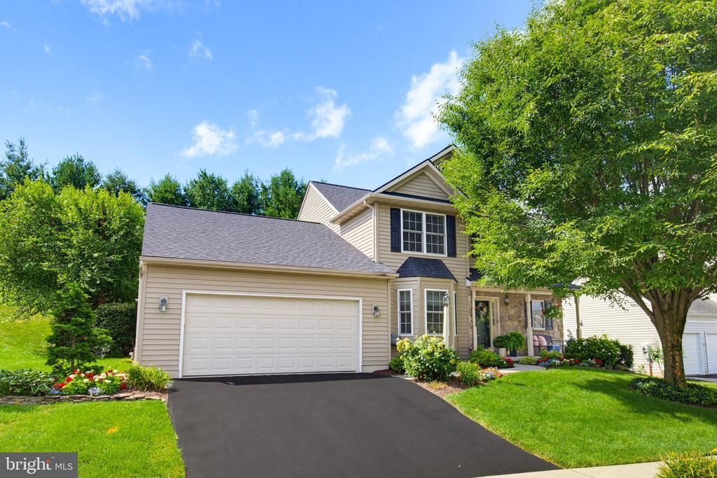 20 CEDAR CHASE DRIVE, MOUNTVILLE, PA 17554