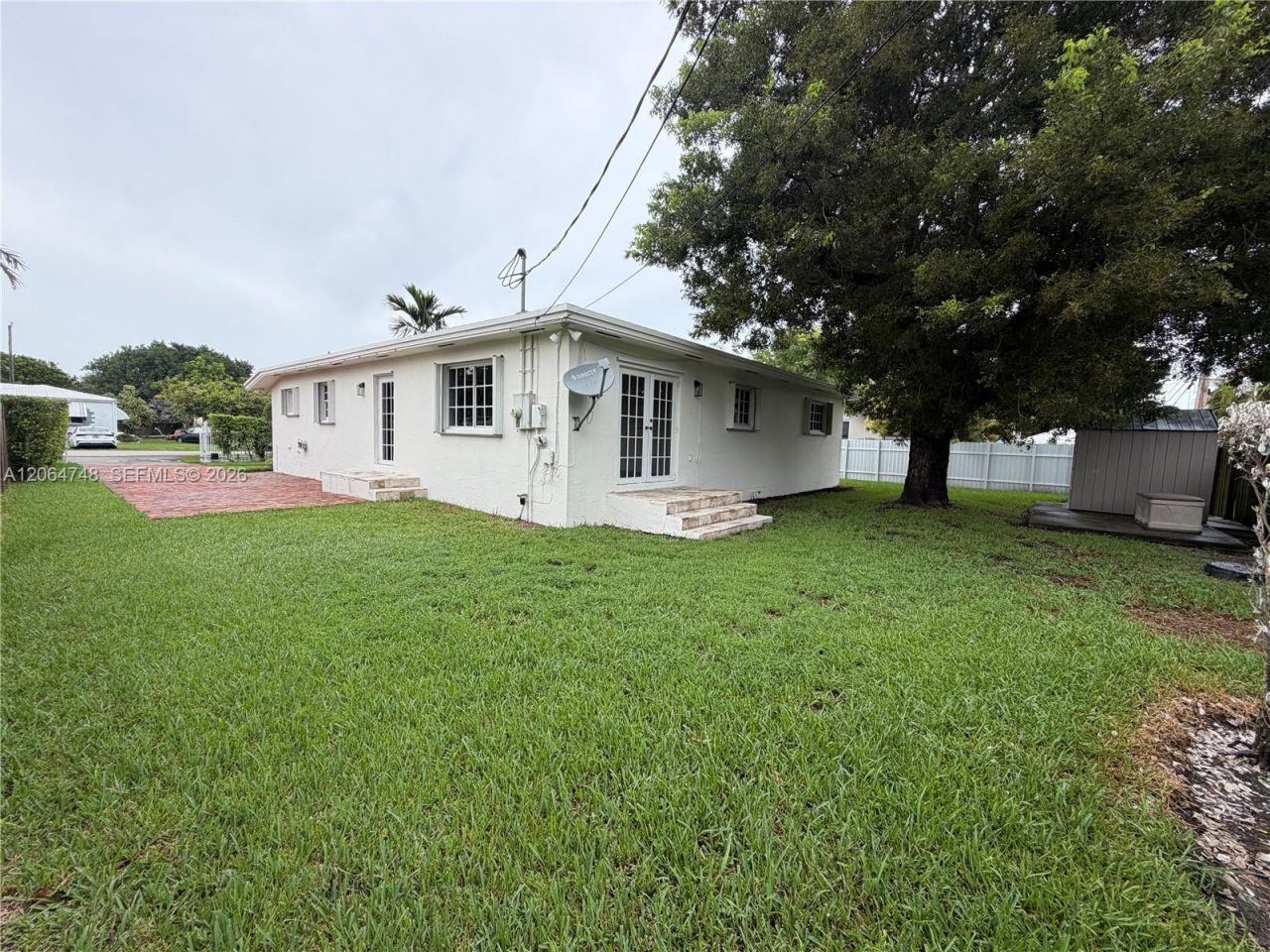 6746 SW 32nd Ter, Miami, FL 33155 Photo