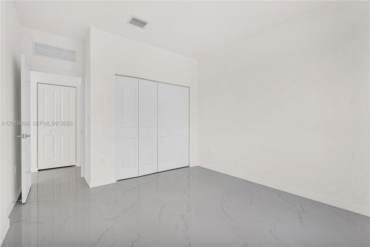 22555 SW 125th Ave, Miami, FL 33170 Photo