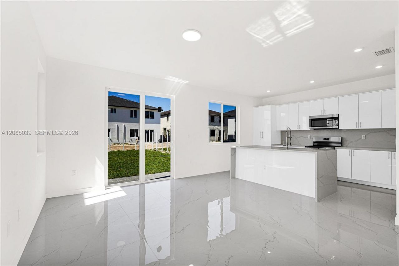 22555 SW 125th Ave, Miami, FL 33170 Photo