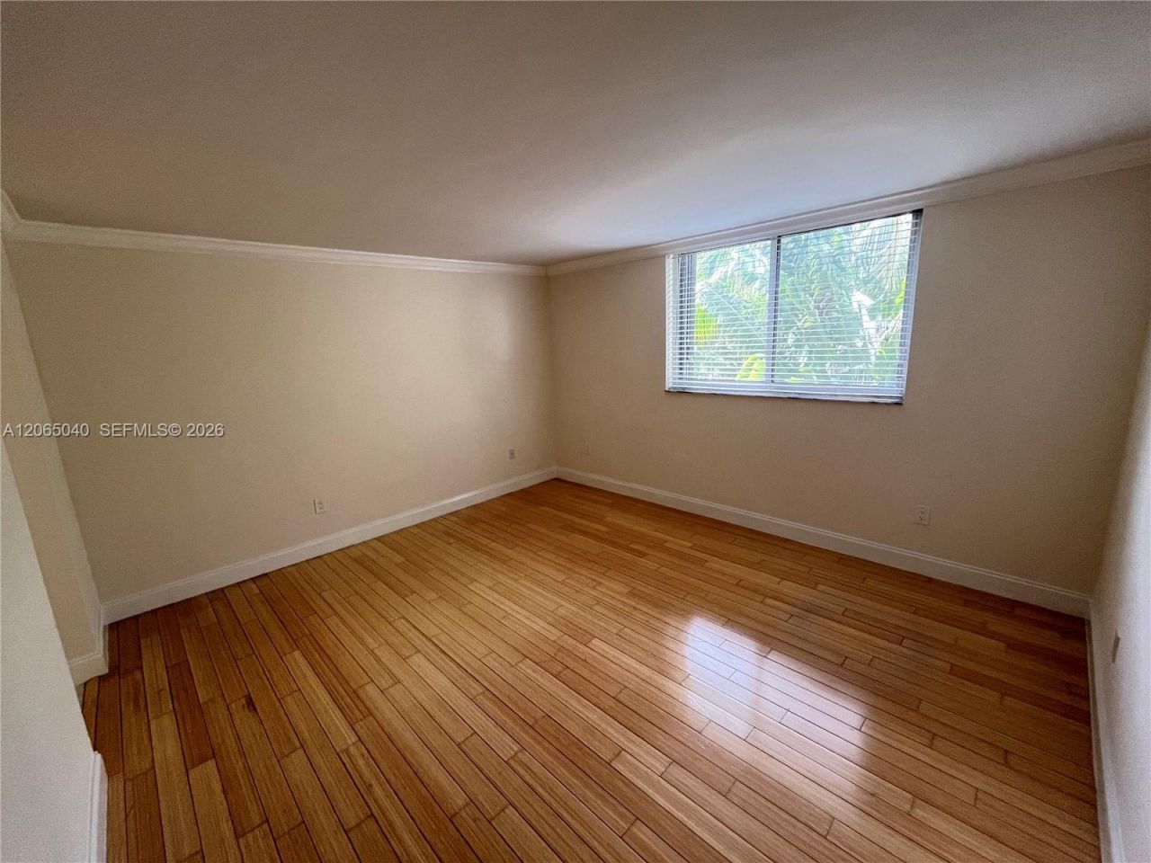 1605 Bay Rd , Unit 403, Miami Beach, FL 33139 Photo