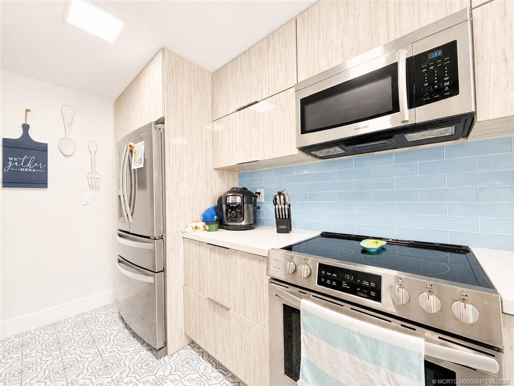 10044 S Ocean Drive, Unit 908, Jensen Beach, FL 34957 Photo
