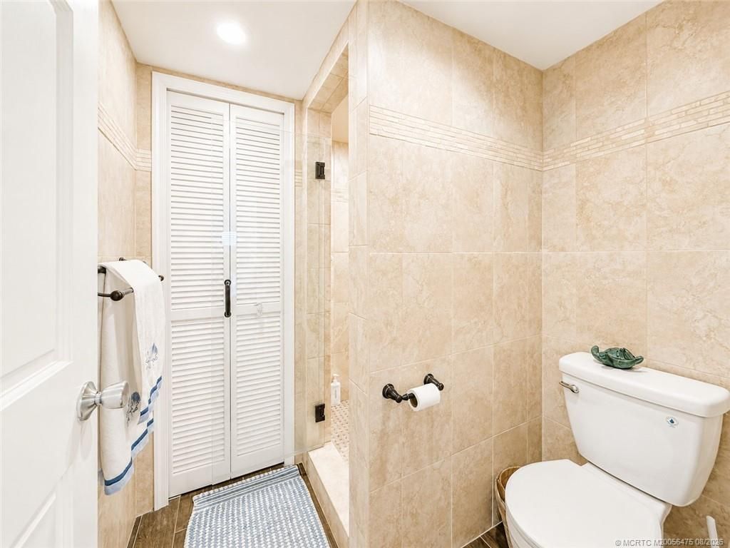 10044 S Ocean Drive, Unit 908, Jensen Beach, FL 34957 Photo