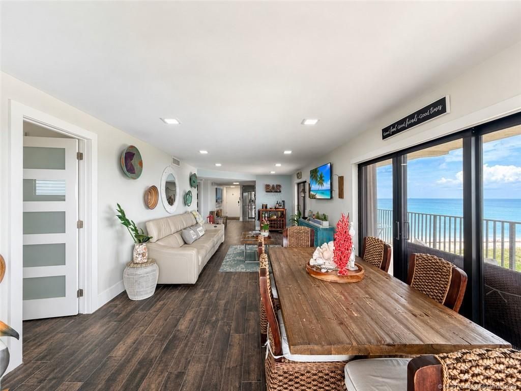 10044 S Ocean Drive, Unit 908, Jensen Beach, FL 34957 Photo
