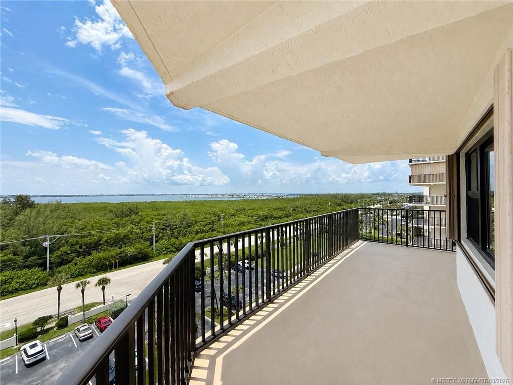 10044 S Ocean Drive, Unit 908, Jensen Beach, FL 34957 Photo