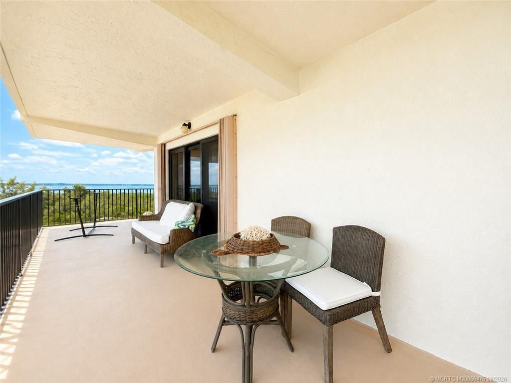 10044 S Ocean Drive, Unit 908, Jensen Beach, FL 34957 Photo