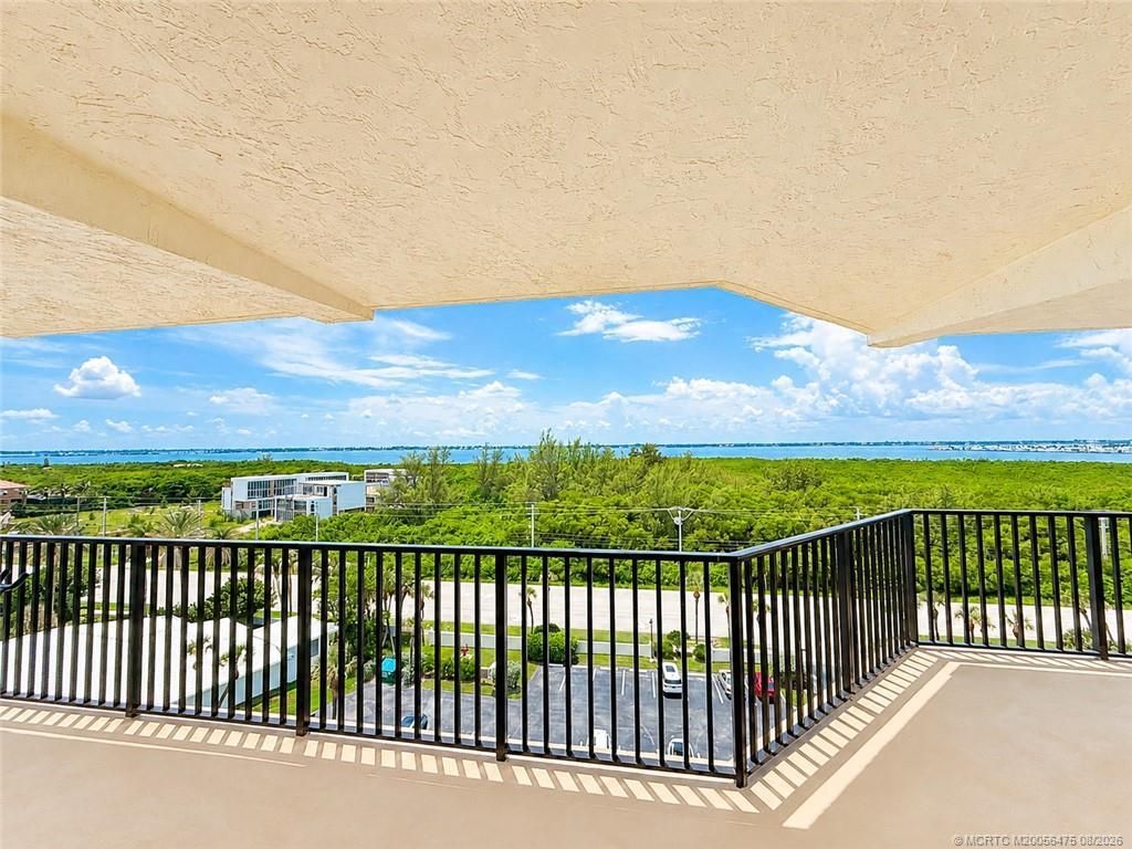 10044 S Ocean Drive, Unit 908, Jensen Beach, FL 34957 Photo