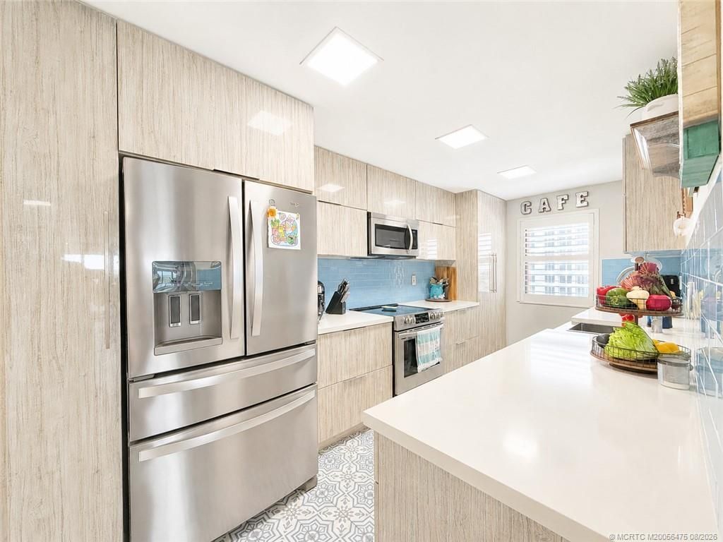 10044 S Ocean Drive, Unit 908, Jensen Beach, FL 34957 Photo