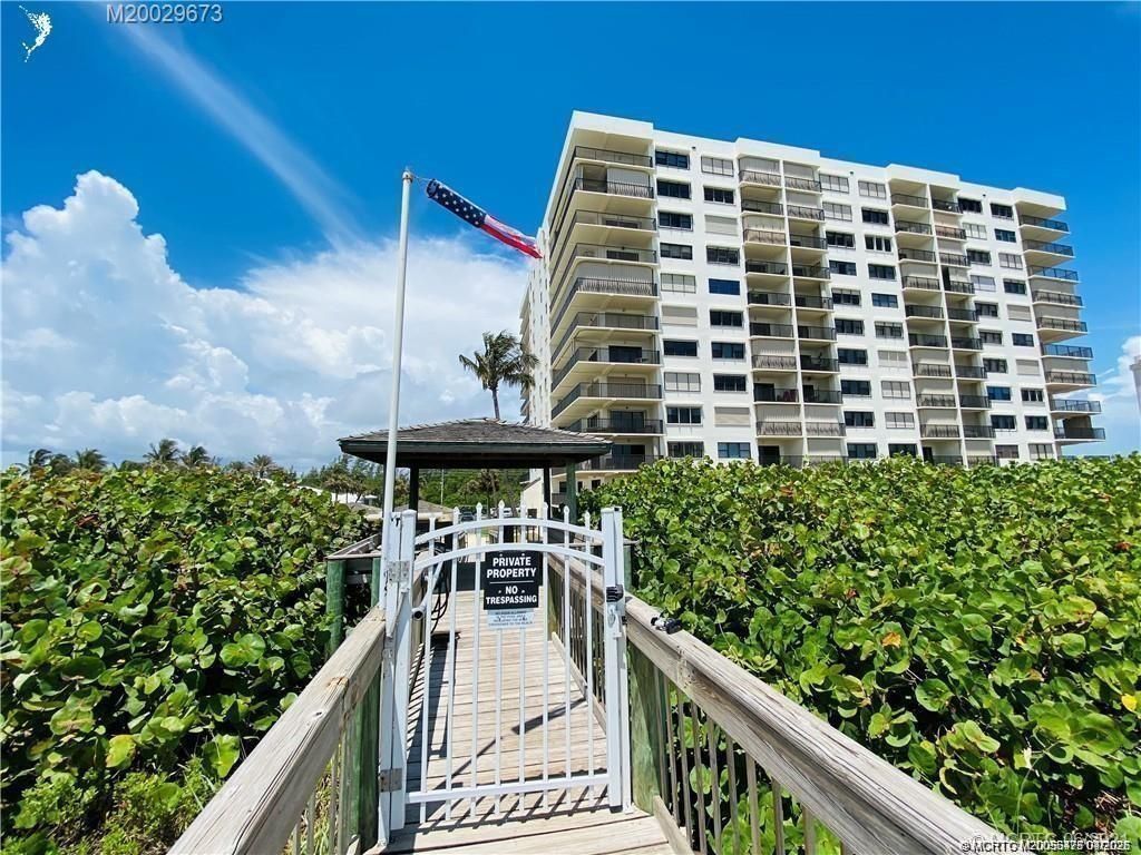 10044 S Ocean Drive, Unit 908, Jensen Beach, FL 34957 Photo