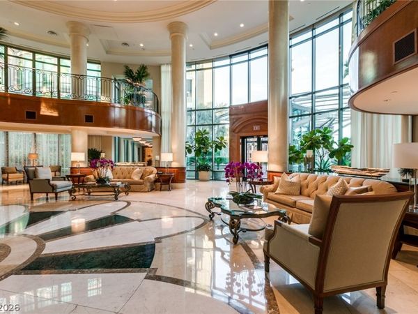 1 Hughes Center Drive, Unit 501, Las Vegas, NV 89169