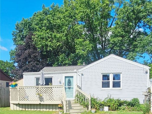 2626 Archwood Place, Cuyahoga Falls, OH 44221