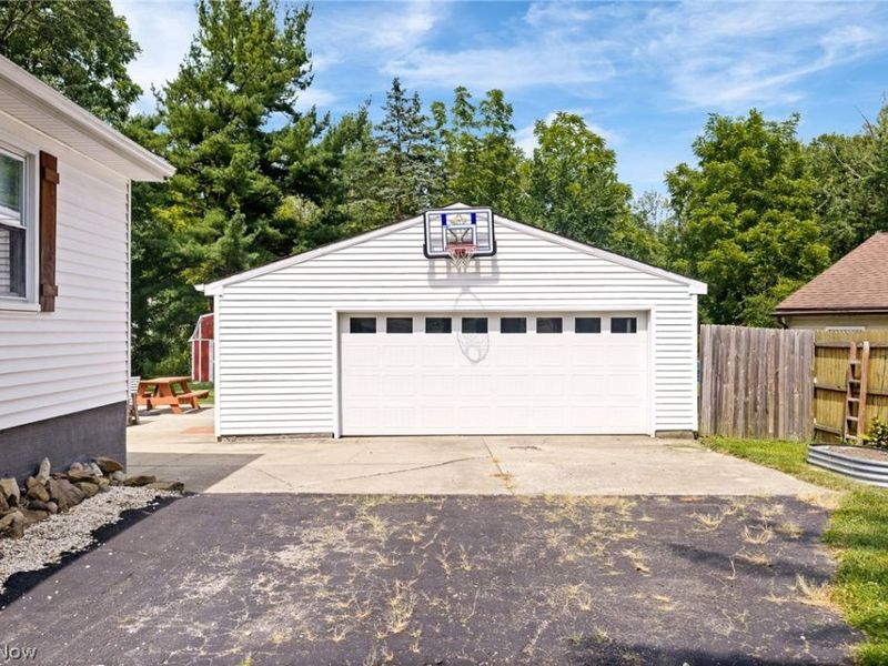 511 Keltner Road, Akron, OH 44319 Photo 3