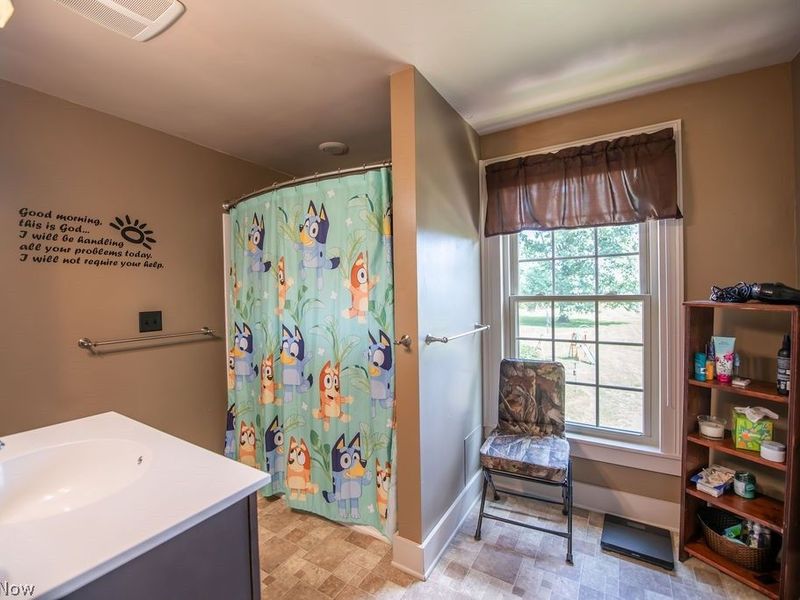 1685 N Orchard Road NE, Bolivar, OH 44612 Photo 35