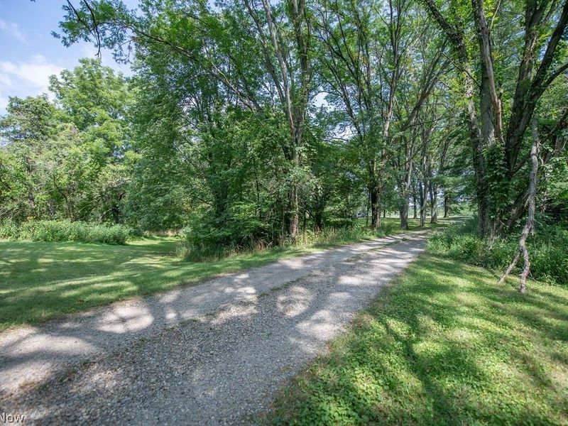 1685 N Orchard Road NE, Bolivar, OH 44612 Photo 46