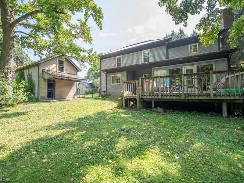 1685 N Orchard Road NE, Bolivar, OH 44612 Photo 9