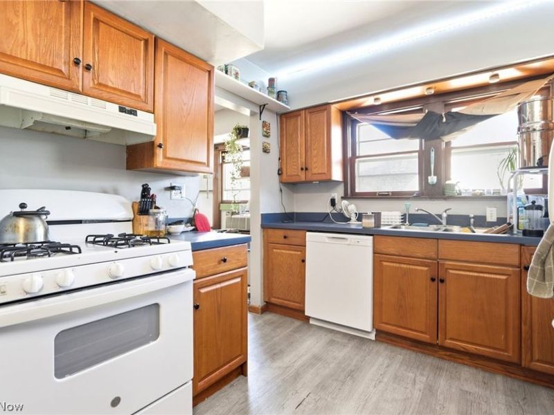 3319 W 111th Street , Cleveland, OH 44111 Photo 13