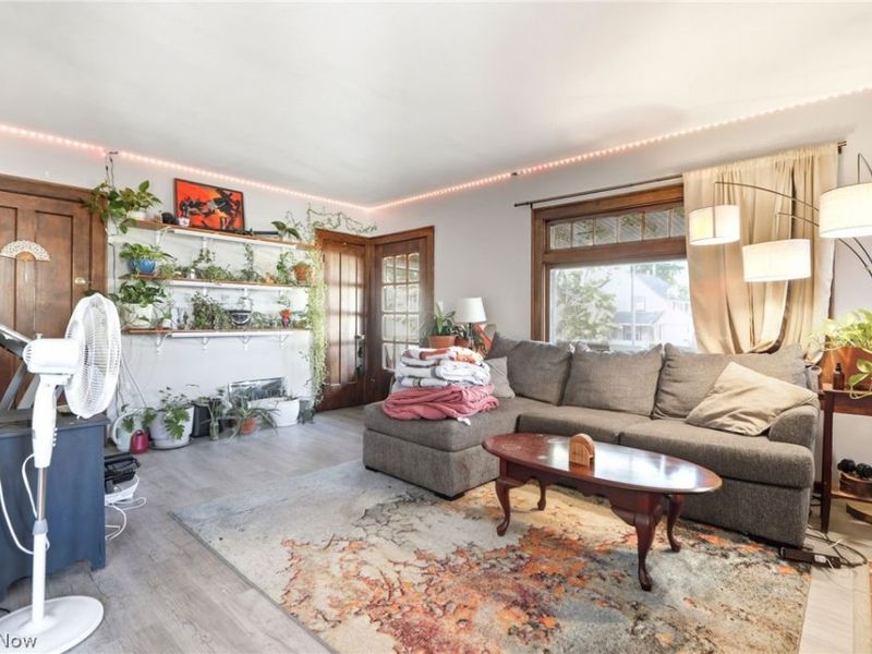 3319 W 111th Street , Cleveland, OH 44111 Photo 8