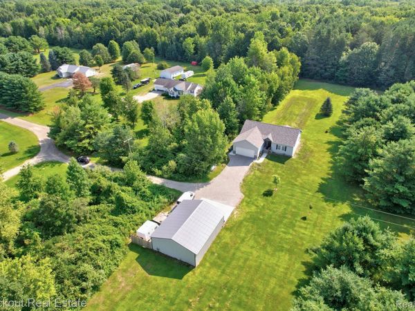 7600 Pine Grove Circle , Millington Township, Mi 48746
