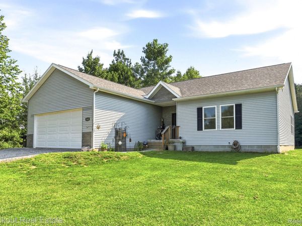 7600 Pine Grove Circle , Millington Township, Mi 48746