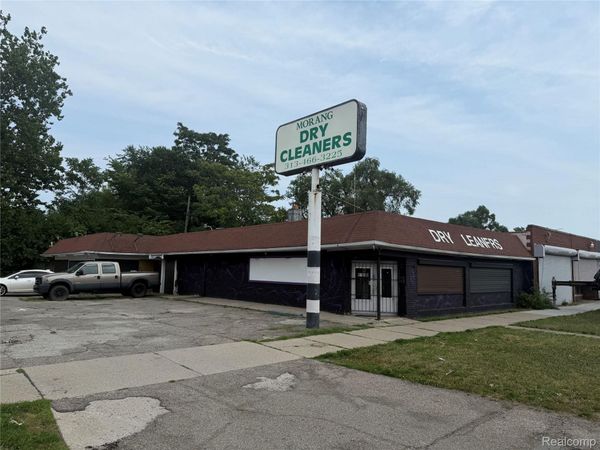 11230 Morang Drive , Detroit, Mi 48224