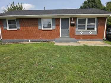229 Newcastle Court, Lexington, KY 40504