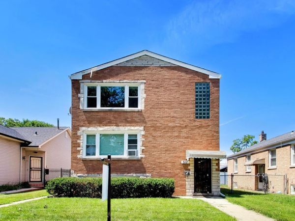 312 23rd Avenue , Bellwood, IL 60104