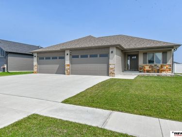 7410 Augustine Avenue, Lincoln, NE 68516