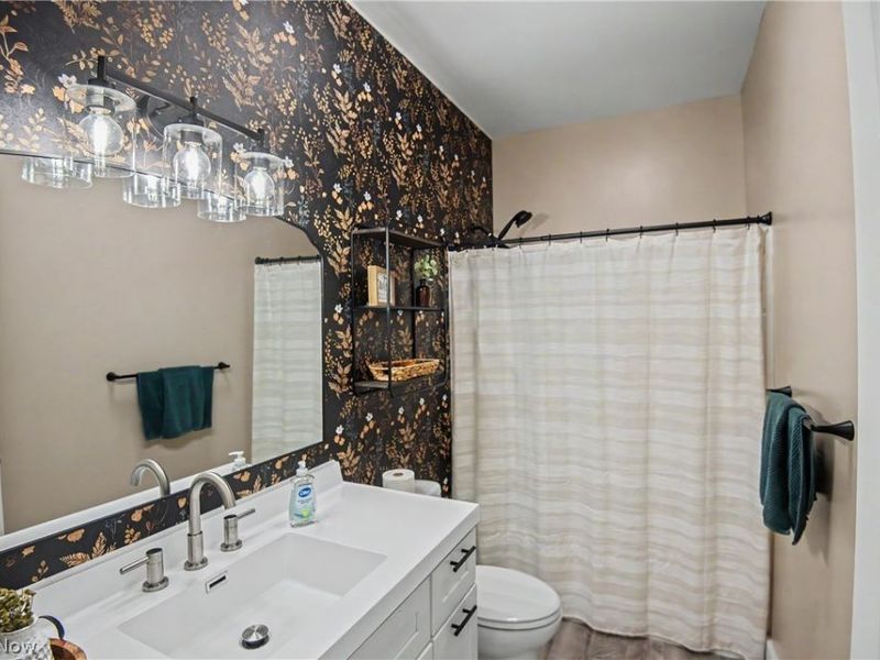 4463 Cloverlane Avenue NW, Champion, OH 44483 Photo 20