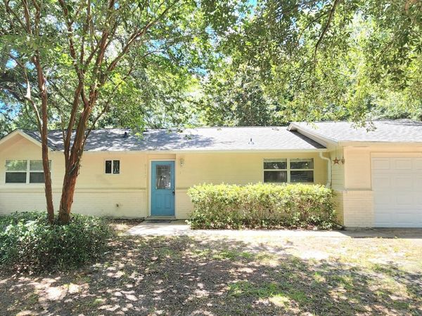 9113 Warbler Avenue, Ocean Springs, MS 39564