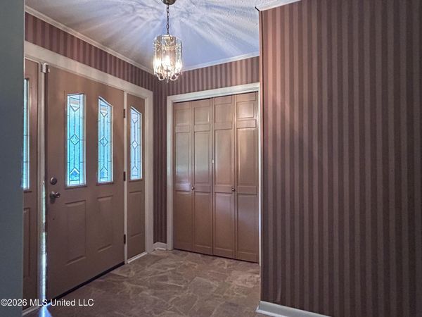 209 S Loftin Street, Picayune, MS 39466