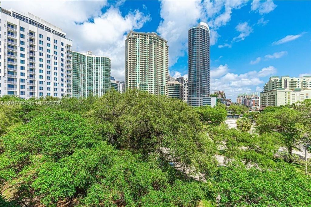 520 SE 5th Ave, Unit 2409, Fort Lauderdale, FL 33301 Photo