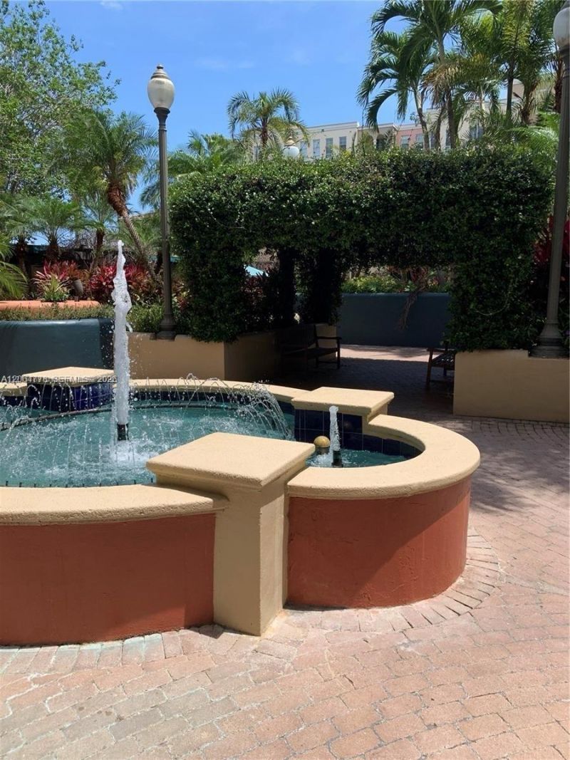 520 SE 5th Ave, Unit 2409, Fort Lauderdale, FL 33301 Photo