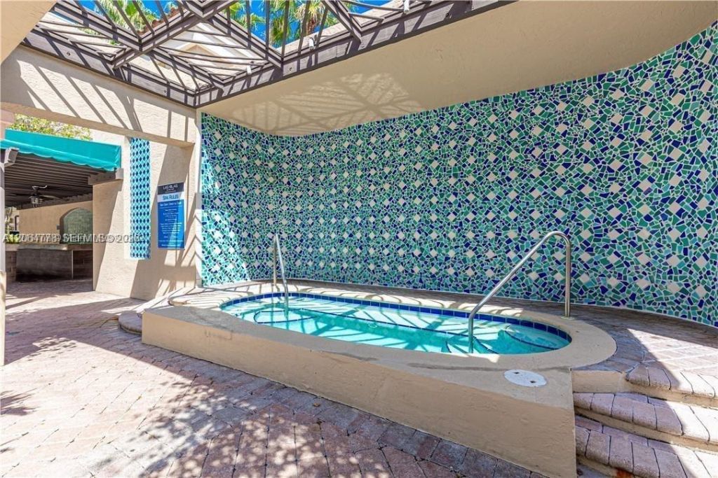 520 SE 5th Ave, Unit 2409, Fort Lauderdale, FL 33301 Photo
