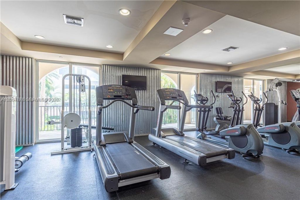 520 SE 5th Ave, Unit 2409, Fort Lauderdale, FL 33301 Photo