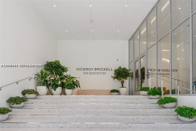 77 SE 5th St , Unit 1704, Miami, FL 33131 Photo