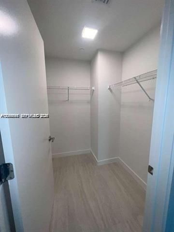 77 SE 5th St , Unit 1605, Miami, FL 33131 Photo