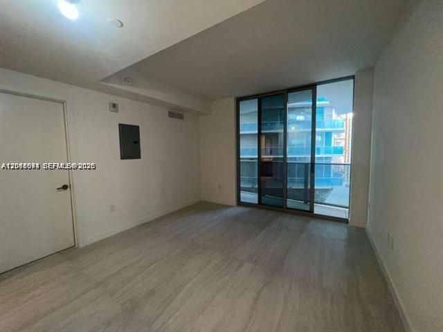 77 SE 5th St , Unit 1605, Miami, FL 33131 Photo
