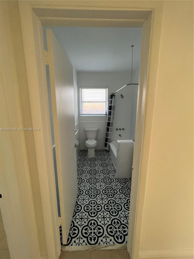 33 NW 87th St , El Portal, FL 33150 Photo