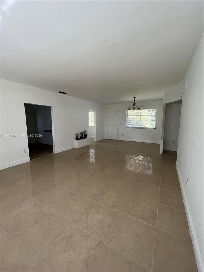 33 NW 87th St , El Portal, FL 33150 Photo