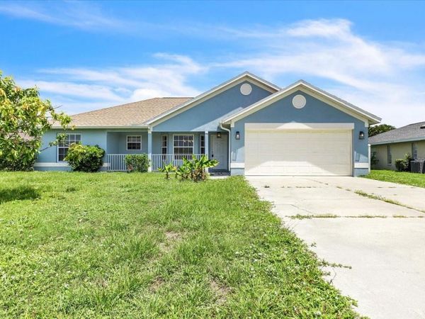1708 BLUE LAKE CIRCLE , PUNTA GORDA, FL 33983