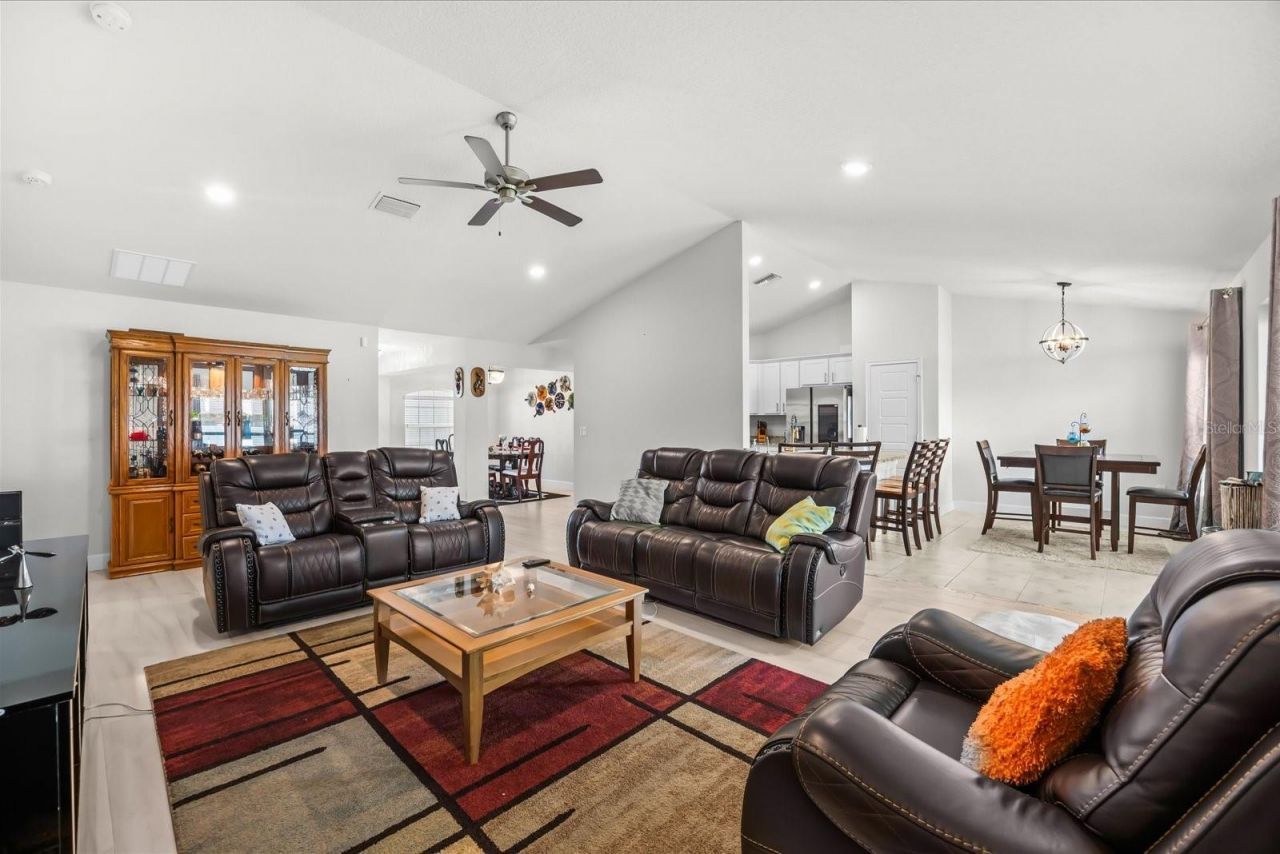 8516 Waterstone Boulevard, Fort Pierce, FL 34951 Photo