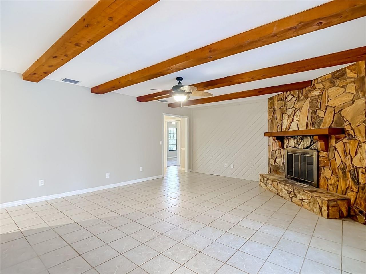 12721 N Armenia Avenue, Tampa, FL 33612 Photo