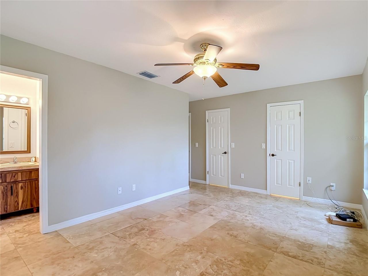 12721 N Armenia Avenue, Tampa, FL 33612 Photo